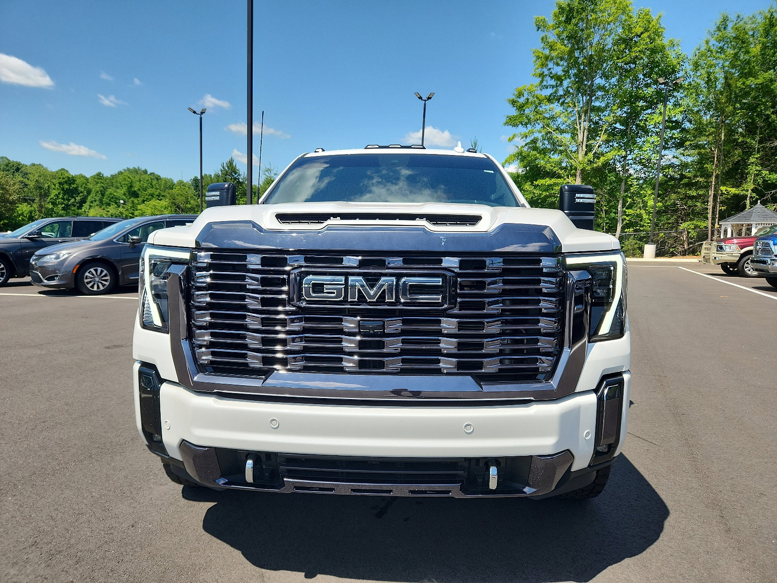 Used 2024 GMC Sierra 2500HD Denali Ultimate with VIN 1GT49XEY0RF127369 for sale in Winston-salem, NC