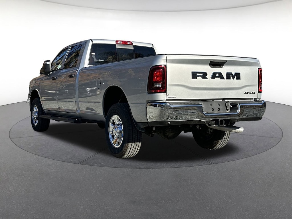 New 2026 Ram 3500 TRADESMAN CREW CAB 4X4 8' BOX Crew Cab