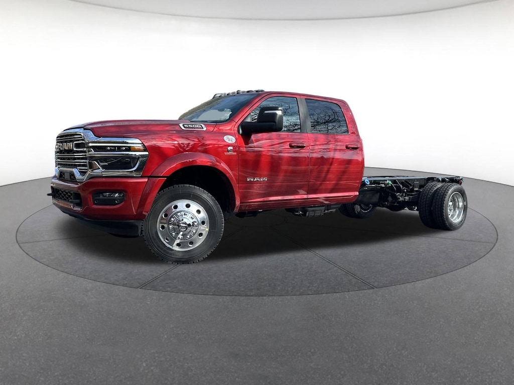 New 2026 Ram 5500 Chassis Cab BIG HORN CREW 4X4 84' CA Crew Cab