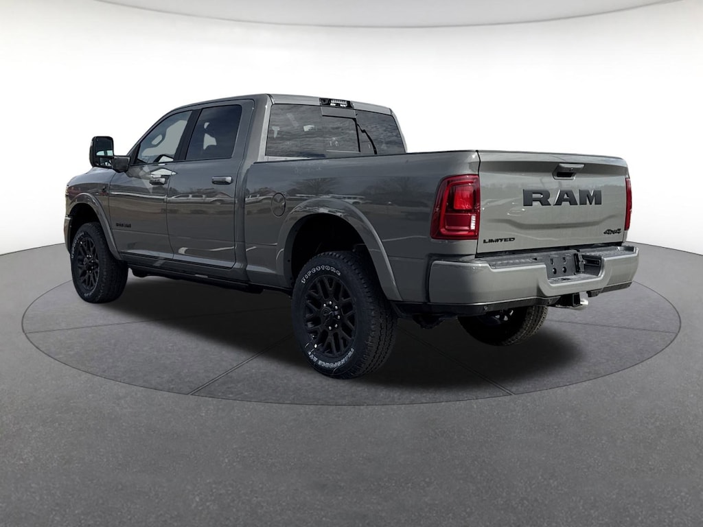 New 2026 Ram 2500 LIMITED CREW CAB 4X4 6'4 BOX Crew Cab