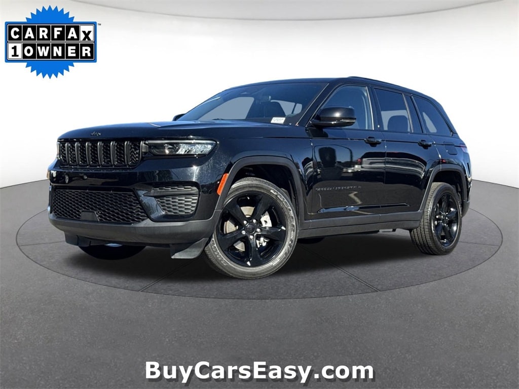 2023 Jeep Grand Cherokee Altitude's photo