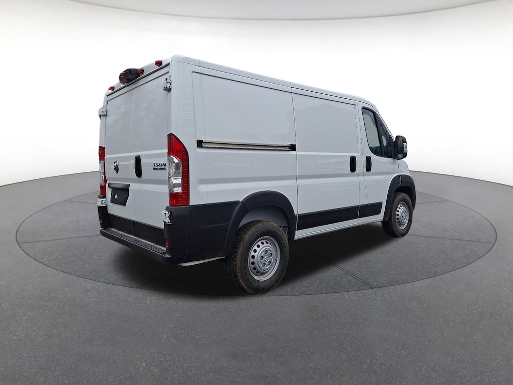 New 2025 Ram ProMaster PROMASTER 1500 TRADESMAN CARGO VAN LOW ROOF 118' W Cargo Van