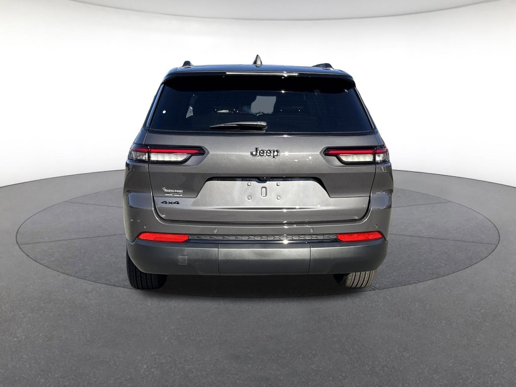 New 2025 Jeep Grand Cherokee L ALTITUDE X 4X4 Sport Utility