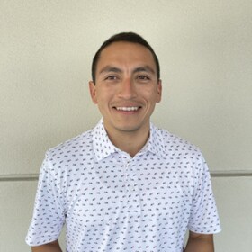 Staff member Carlos Flores from ID_32e1273cb08e