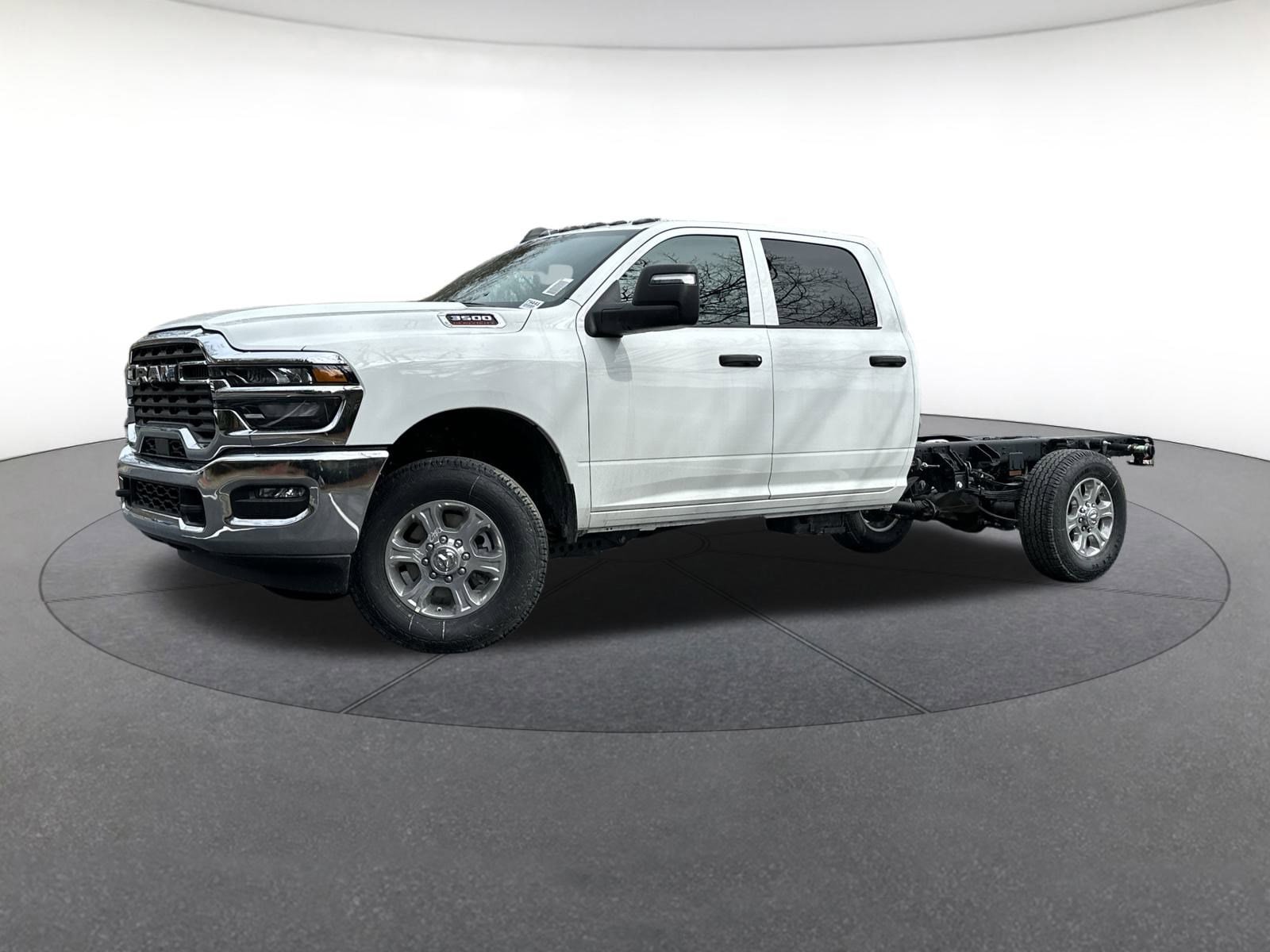 2026 RAM 3500 Tradesman 4X4 Crew Cab's photo