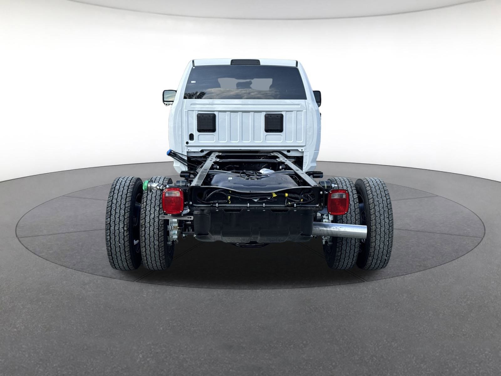 2026 Ram 5500 Tradesman photo 4