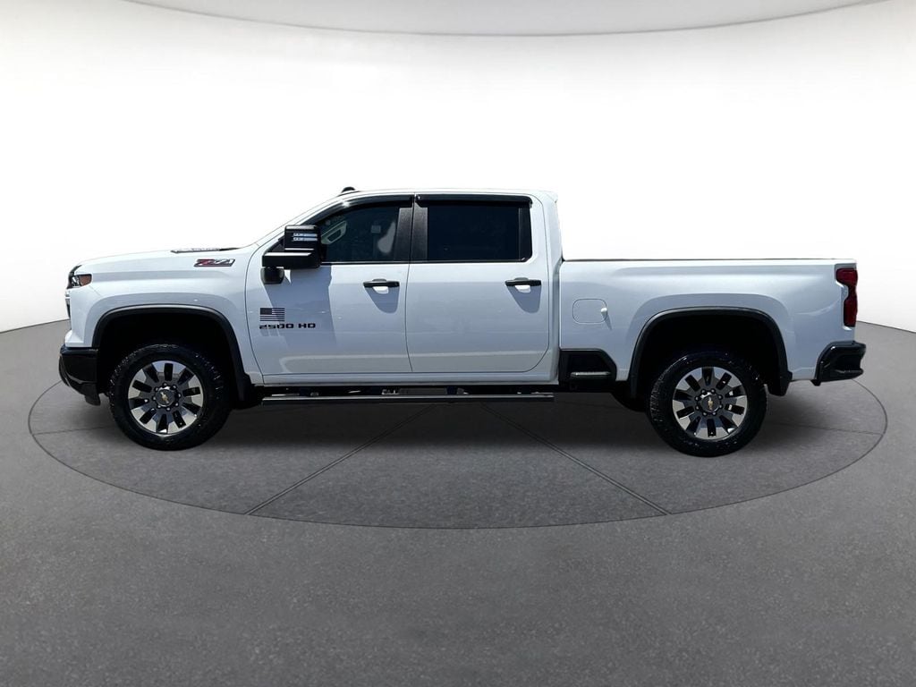 Used 2024 Chevrolet Silverado 2500HD Custom Truck