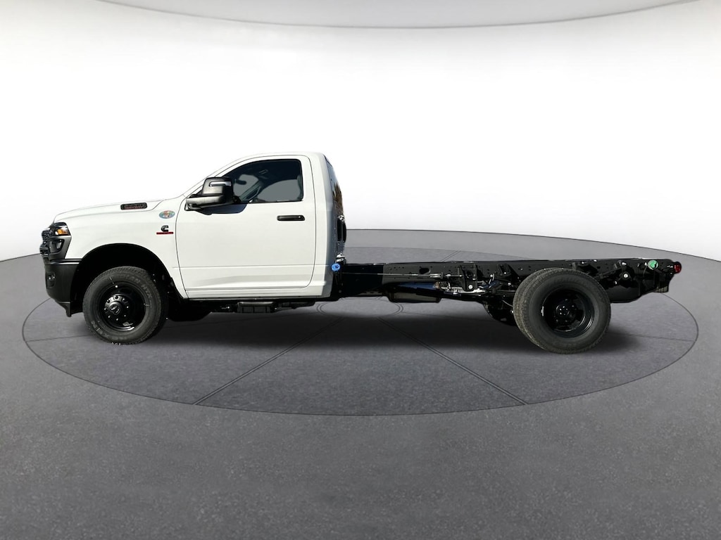 New 2026 Ram 3500 Chassis Cab TRADESMAN REGULAR 4X2 84' CA Regular Cab