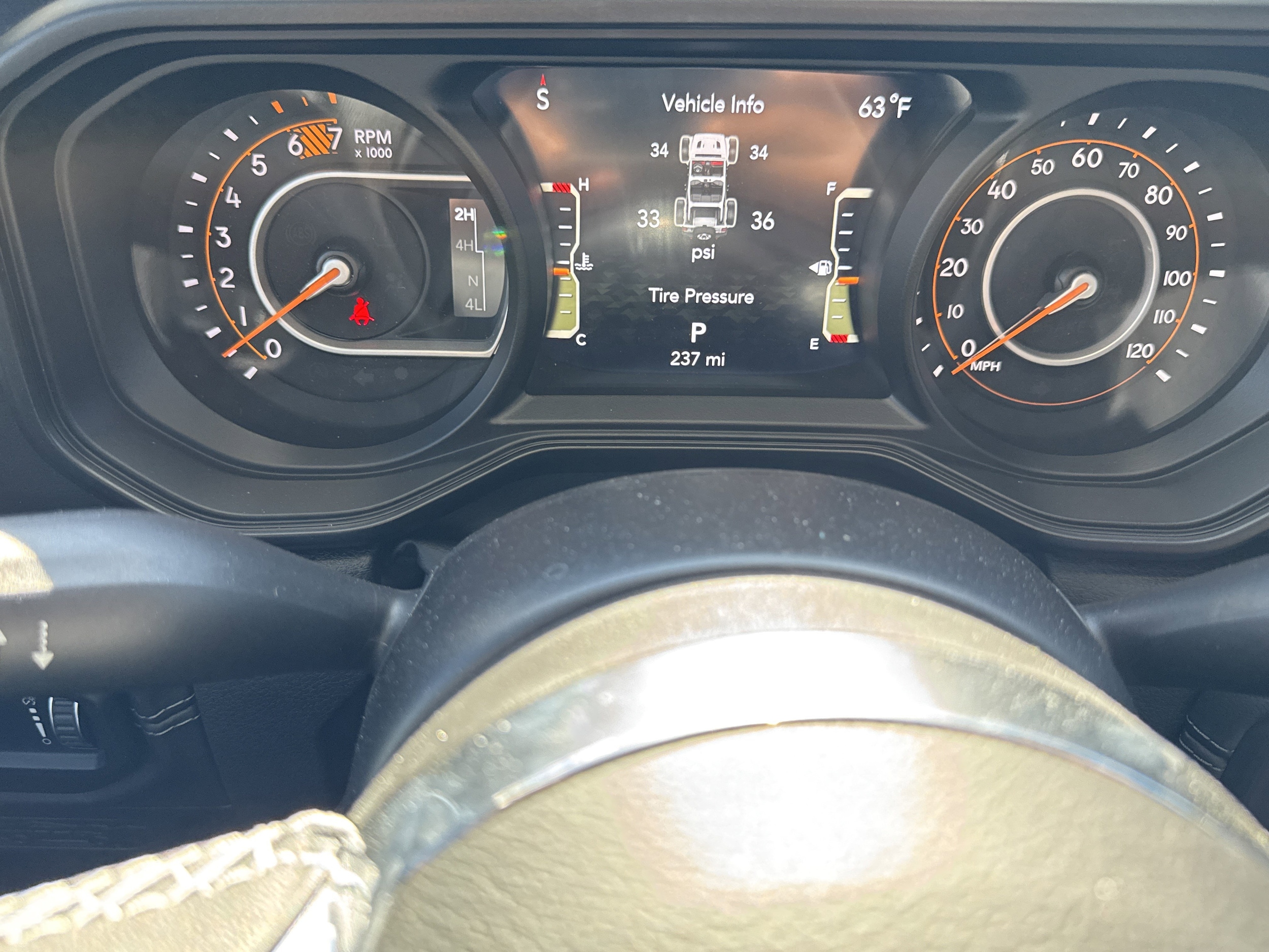 2025 Jeep Wrangler 4-Door Sahara - Photo 8