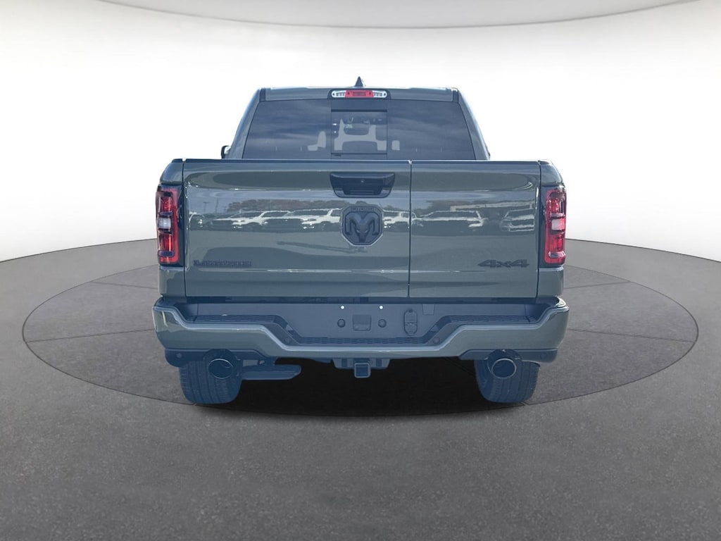 New 2026 Ram 1500 LARAMIE CREW CAB 4X4 5'7 BOX Crew Cab