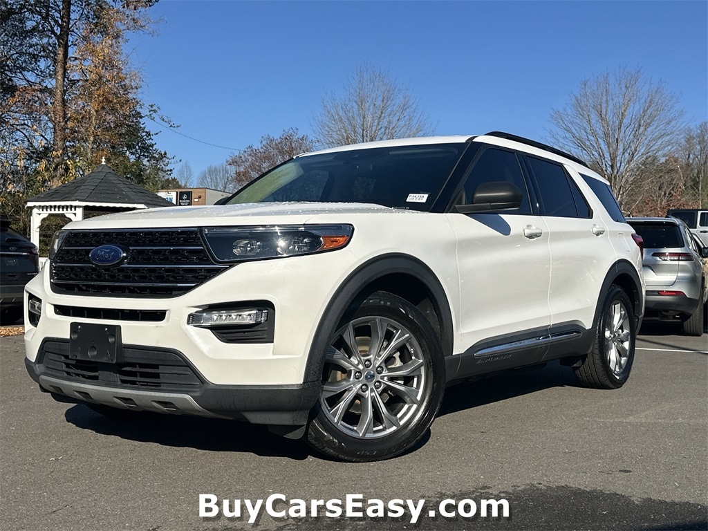 2020 Ford Explorer XLT's photo