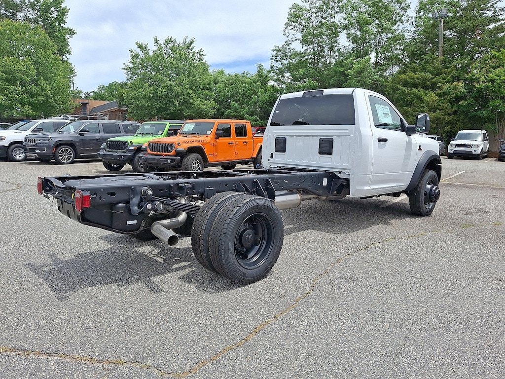 New 2025 Ram 4500 Chassis Cab 4500 TRADESMAN CHASSIS REGULAR CAB 4X4 84' CA Regular Cab