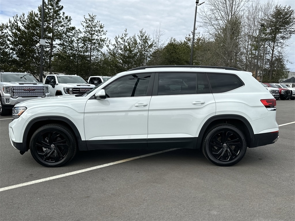 Used 2022 Volkswagen Atlas 3.6L V6 SE w/Technology SUV