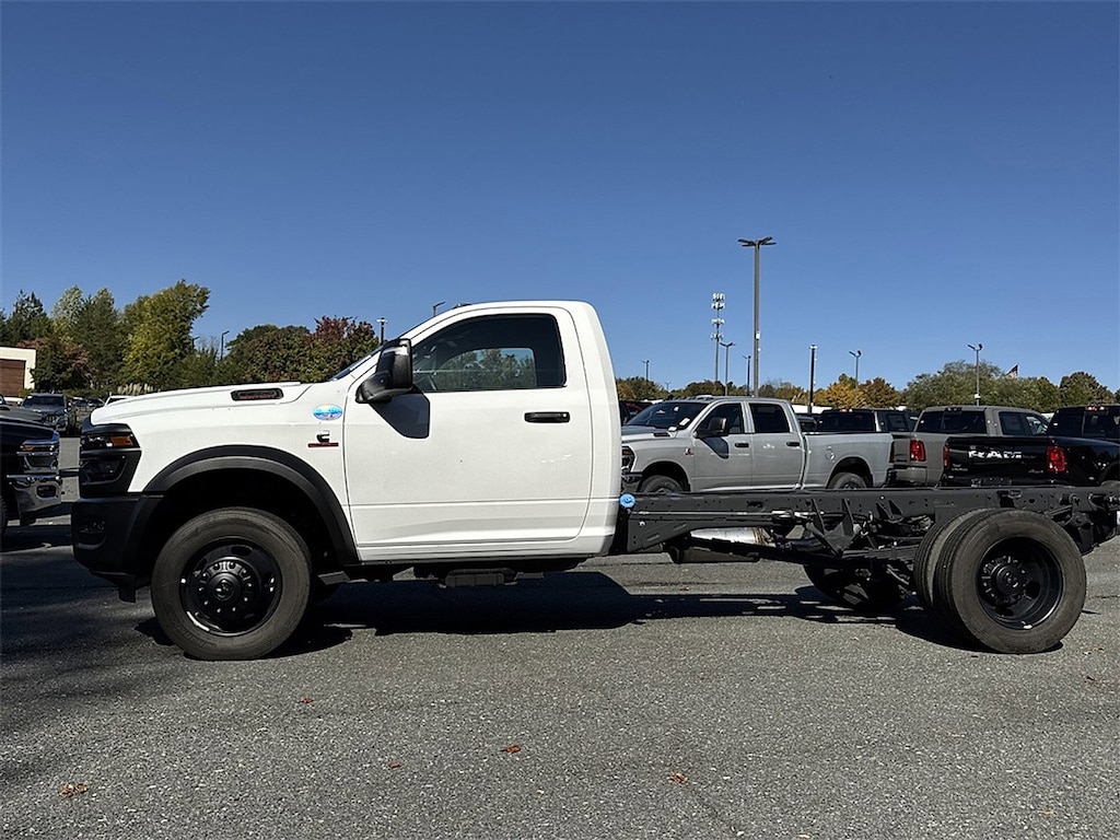 New 2026 Ram 5500 Chassis Cab 5500 TRADESMAN CHASSIS REGULAR CAB 4X2 84' CA Regular Cab