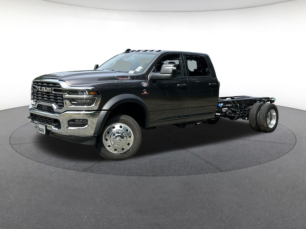 New 2026 Ram 5500 TRADESMAN CHASSIS CREW CAB 4X4 84' CA Crew Cab