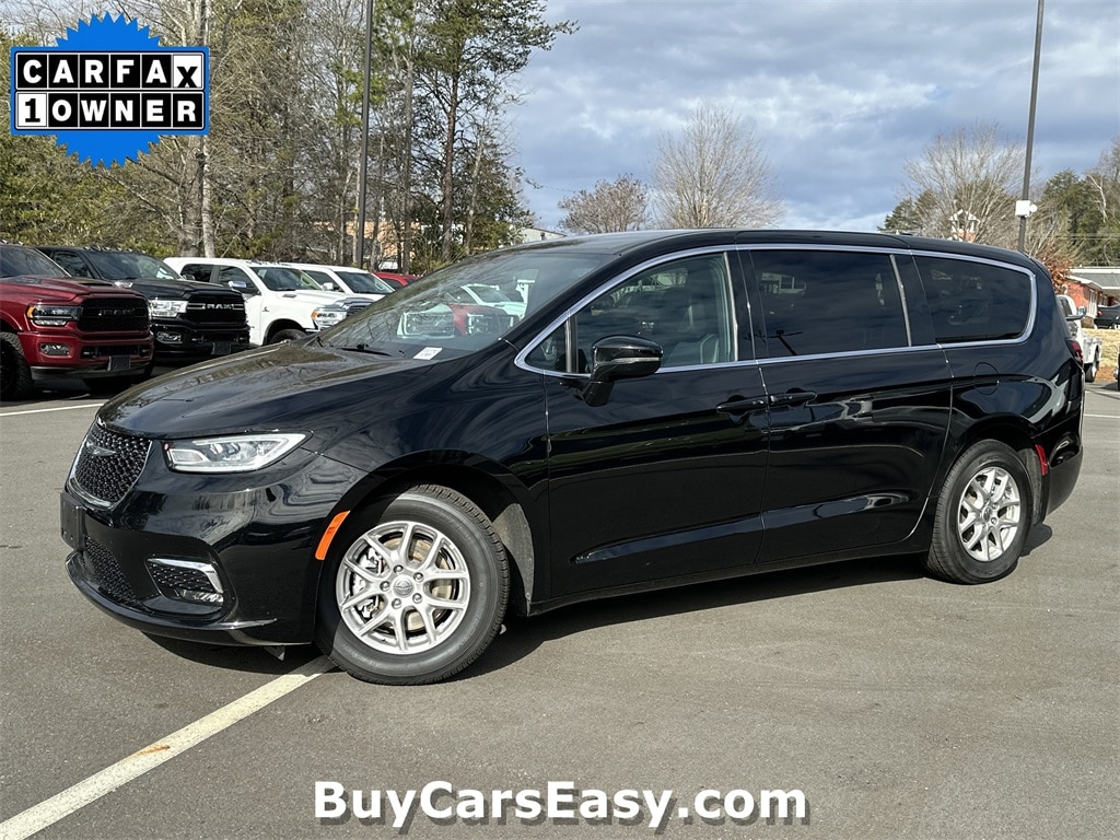 2025 Chrysler Pacifica Minivan/Van 