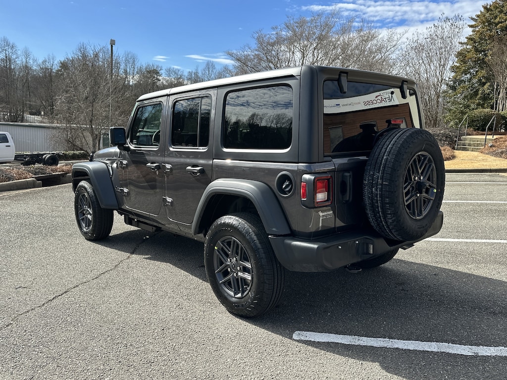 New 2026 Jeep Wrangler 4-DOOR SPORT S Sport Utility