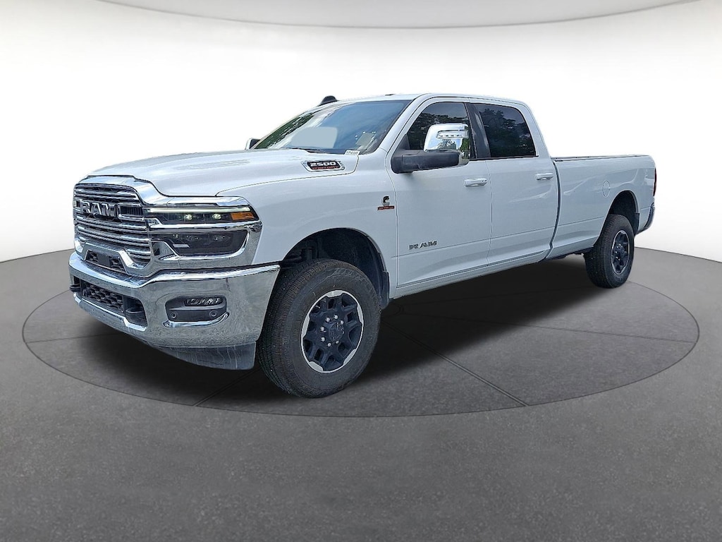 New 2025 Ram 2500 LARAMIE CREW CAB 4X4 8' BOX Crew Cab