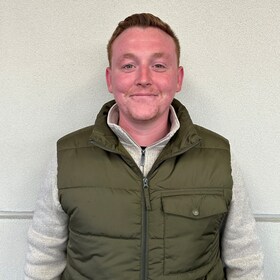 Staff member Nathan Simmons from ID_889d64fcc35f
