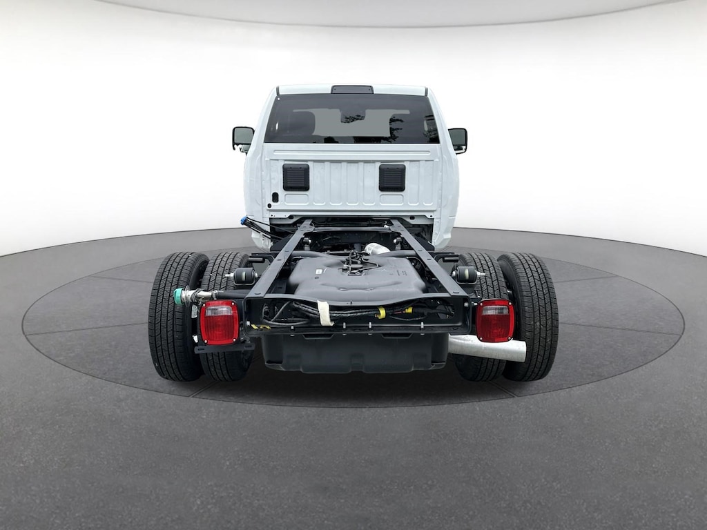 New 2026 Ram 3500 TRADESMAN CHASSIS REGULAR CAB 4X4 60' CA Regular Cab