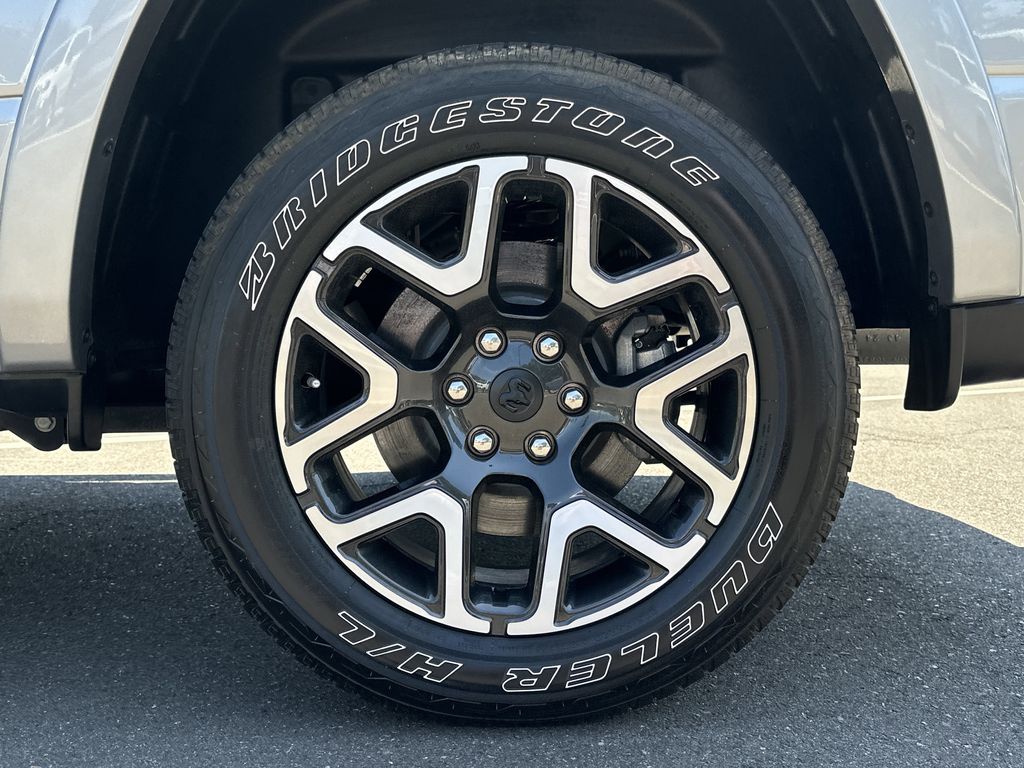 2025 RAM Ram 1500 Pickup Laramie - Photo 16