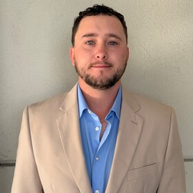 Staff member Josh Todd from ID_889d64fcc35f