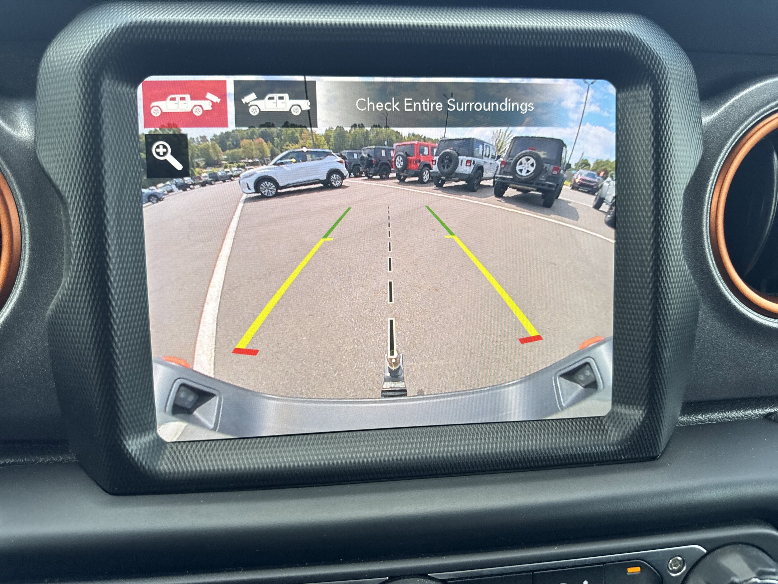 2022 Jeep Gladiator Mojave photo 2