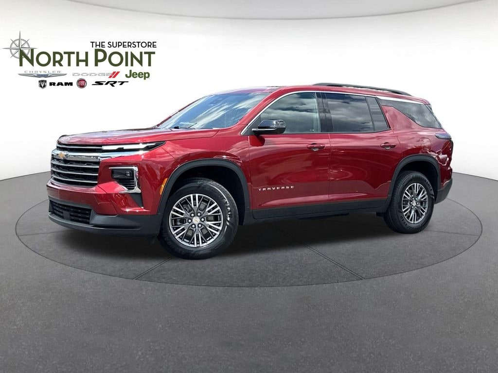 Used 2024 Chevrolet Traverse LT SUV