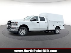 2025 Ram 3500 Chassis Cab 3500 TRADESMAN CREW CAB CHASSIS 4X4 60' CA Crew Cab