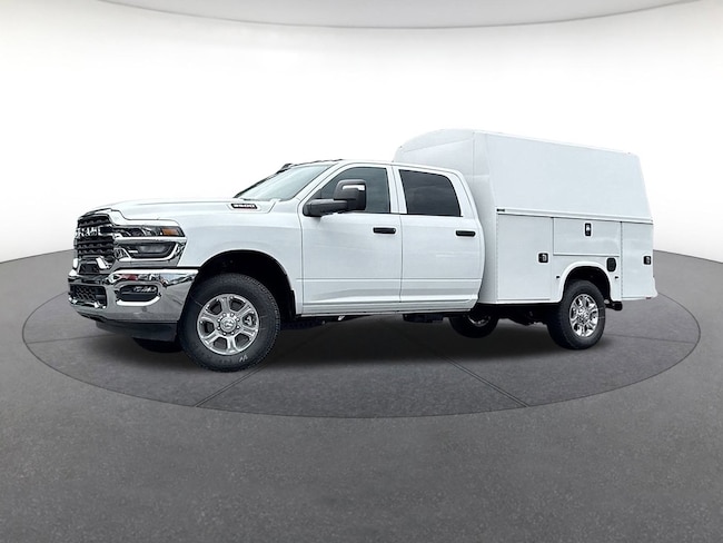 2025 Ram 3500 Chassis Cab TRADESMAN CREW   4X4 60' CA Crew Cab