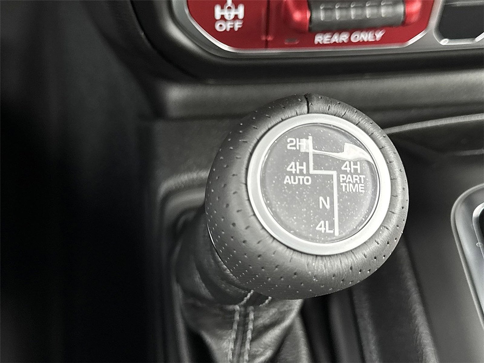 2025 Jeep Gladiator Mojave X - Photo 13