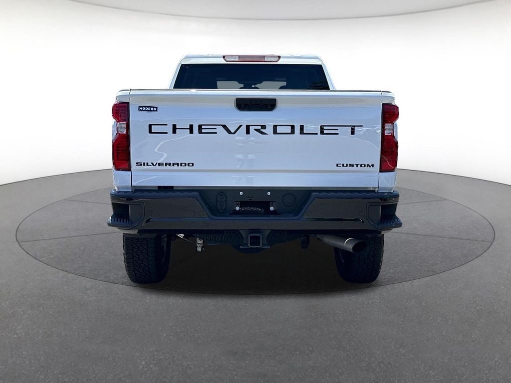 Used 2024 Chevrolet Silverado 2500HD Custom Truck