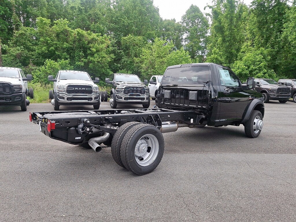 New 2025 Ram 5500 Chassis Cab 5500 TRADESMAN CHASSIS REGULAR CAB 4X4 84' CA Regular Cab