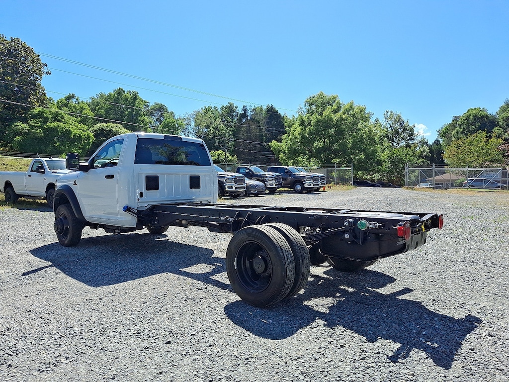 New 2025 Ram 5500 Chassis Cab 5500 TRADESMAN CHASSIS REGULAR CAB 4X2 108' CA Regular Cab