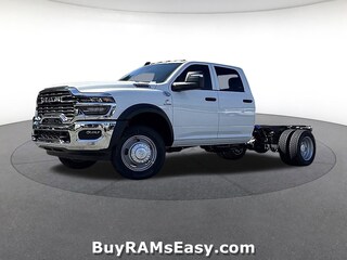 2026 Ram 5500 Chassis Cab TRADESMAN  CREW  4X4 60' CA Crew Cab