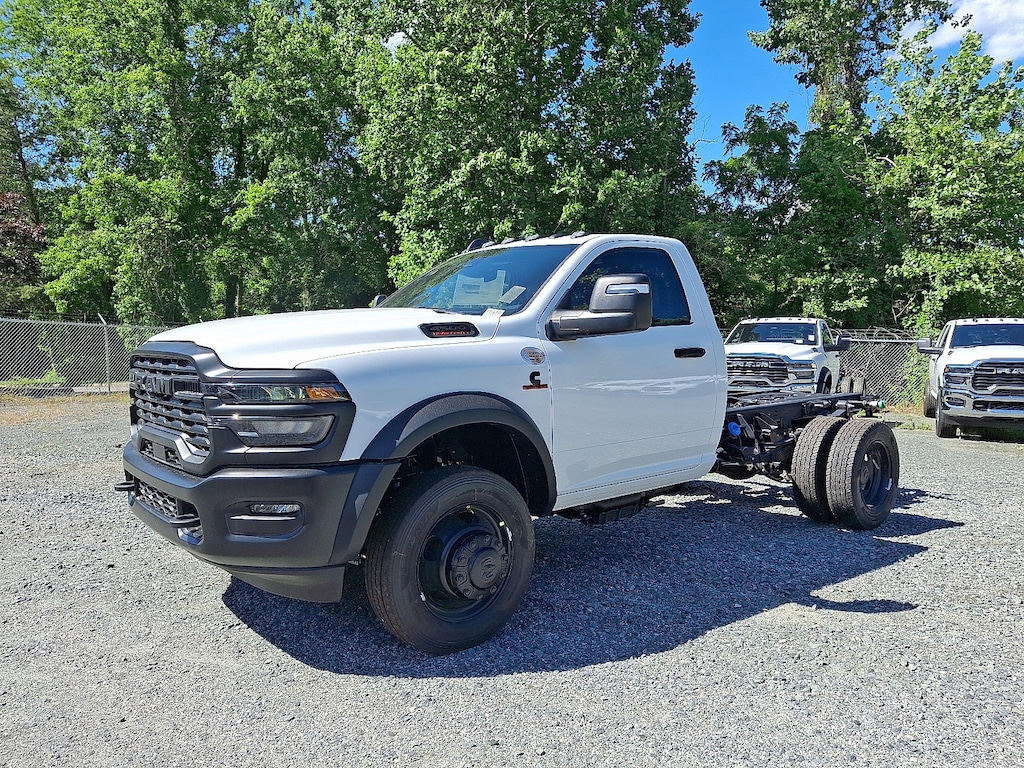 New 2025 Ram 4500 Chassis Cab 4500 TRADESMANCHASSIS REGULAR CAB 4X4 60' CA Regular Cab