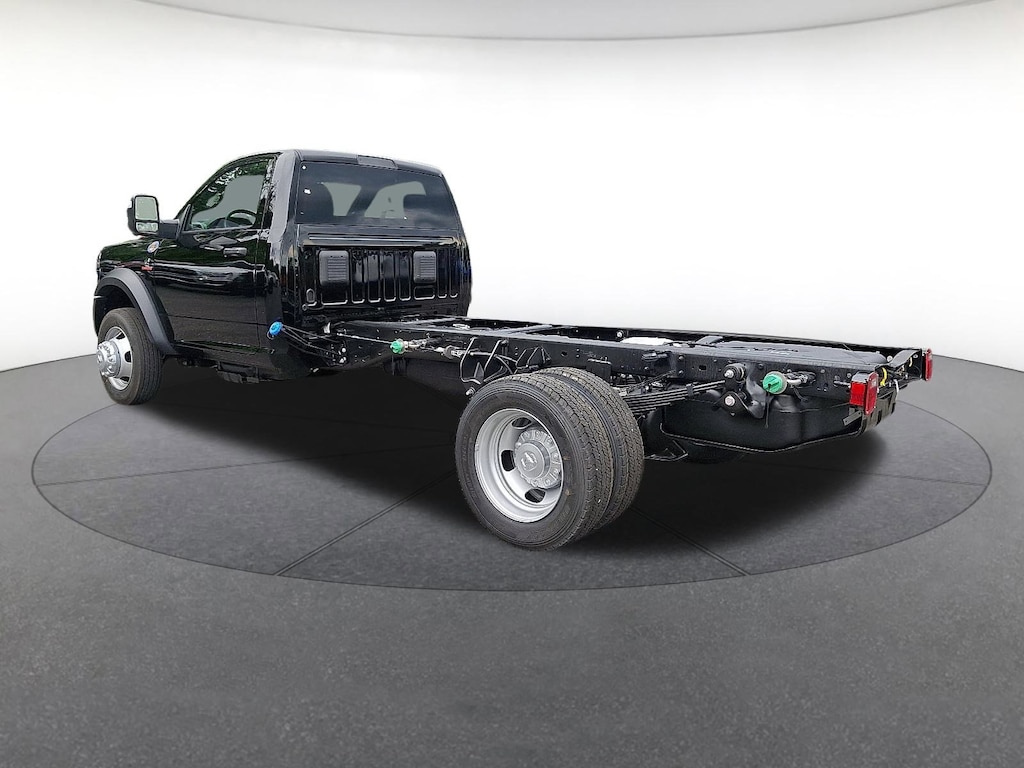 New 2025 Ram 5500 Chassis Cab 5500 TRADESMAN CHASSIS REGULAR CAB 4X4 84' CA Regular Cab