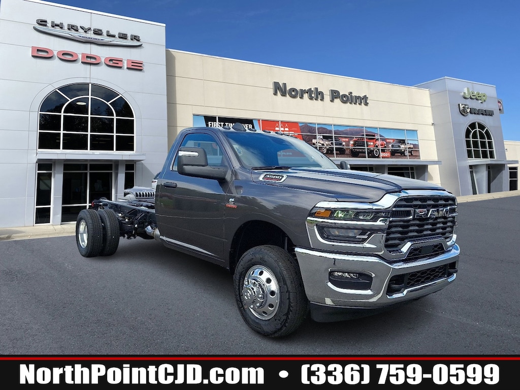 New 2025 Ram 3500 Chassis Cab 3500 TRADESMAN CHASSIS REGULAR CAB 4X4 84' CA Regular Cab