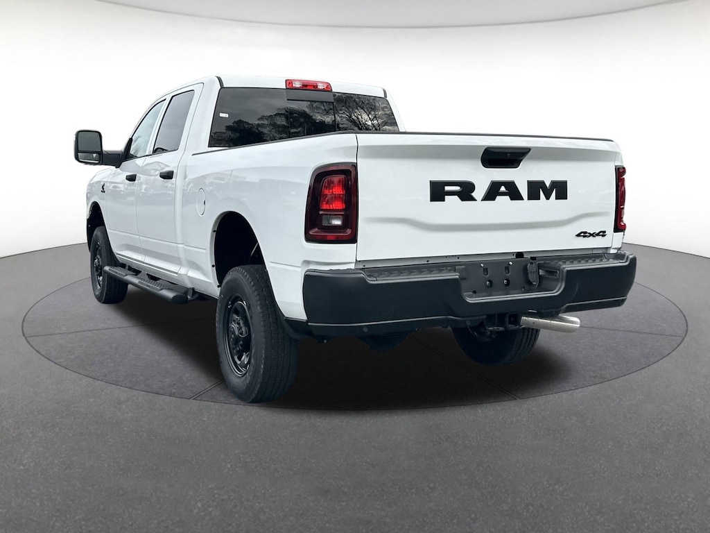 New 2026 Ram 2500 TRADESMAN CREW CAB 4X4 6'4 BOX Crew Cab