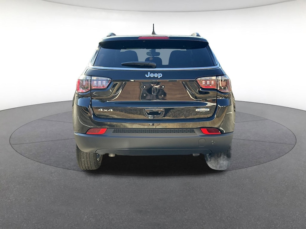 New 2026 Jeep Compass LATITUDE 4X4 Sport Utility