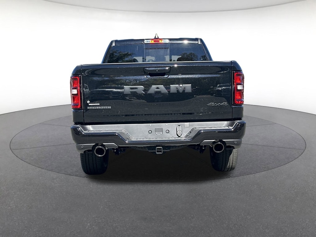 New 2026 Ram 1500 BIG HORN CREW CAB 4X4 5'7 BOX Crew Cab