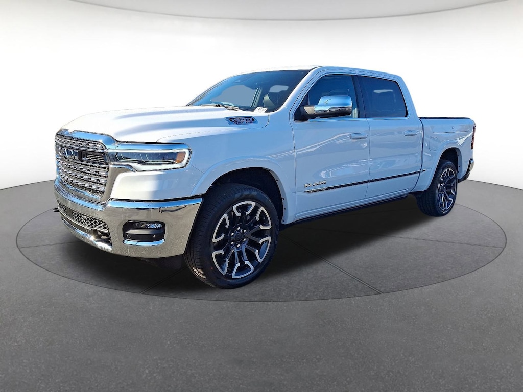 New 2025 Ram 1500 LIMITED CREW CAB 4X4 5'7 BOX Crew Cab