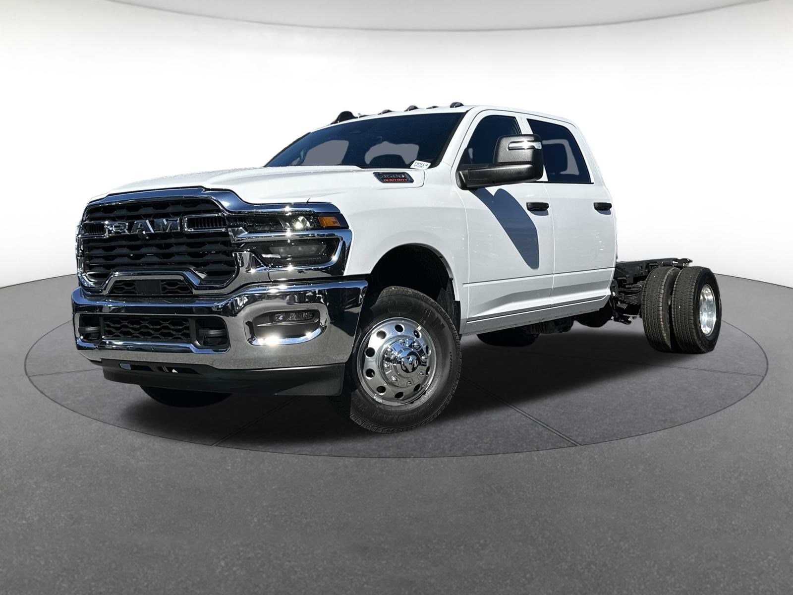 2026 Ram 3500 Chassis Cab Crew Cab 