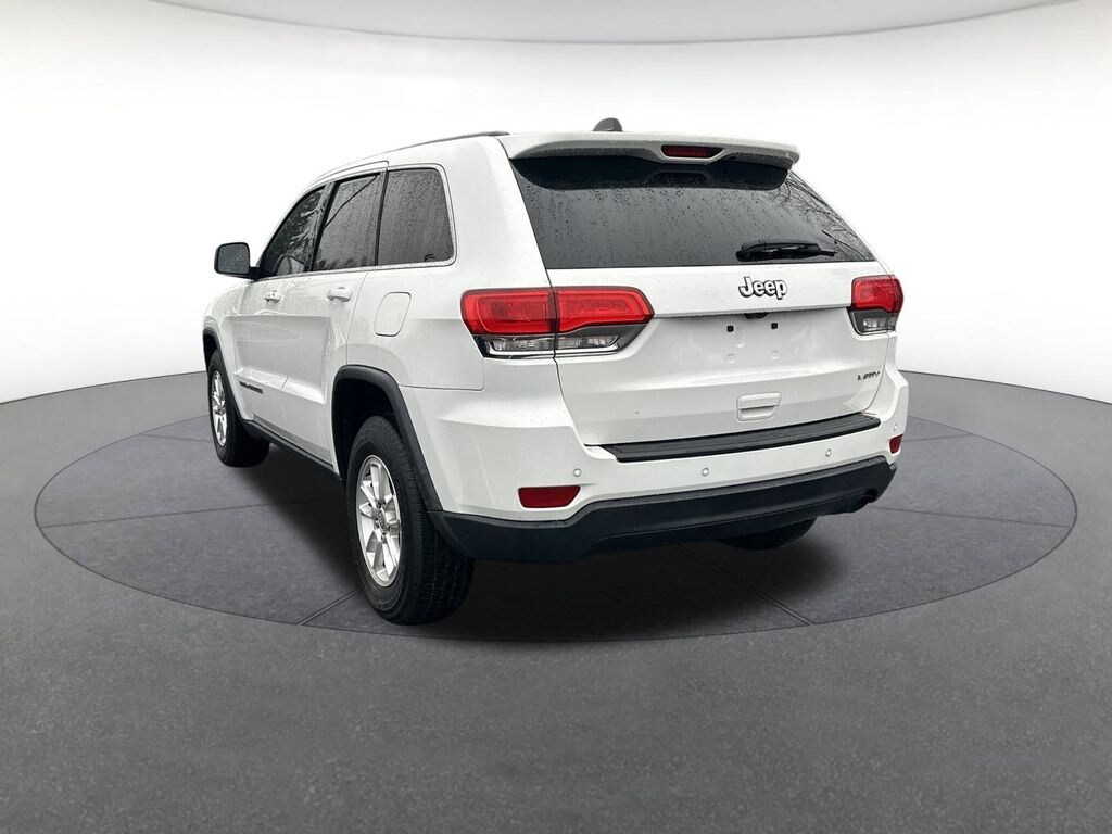 Used 2019 Jeep Grand Cherokee Laredo SUV
