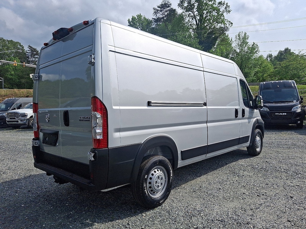 New 2025 Ram ProMaster PROMASTER 3500 TRADESMAN CARGO VAN HIGH ROOF 159' Cargo Van