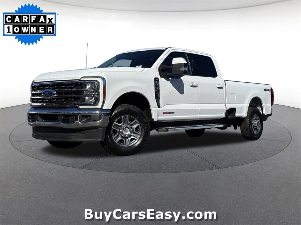 2023 Ford F-350 Super Duty Lariat's photo