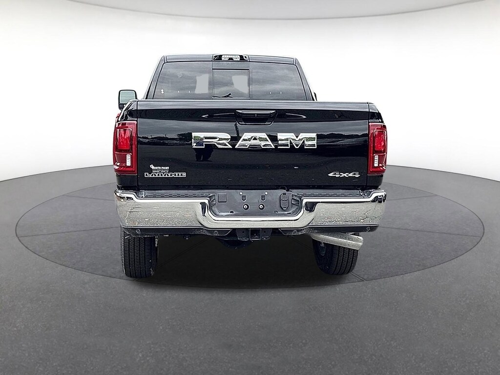 New 2025 Ram 2500 LARAMIE CREW CAB 4X4 6'4 BOX Crew Cab