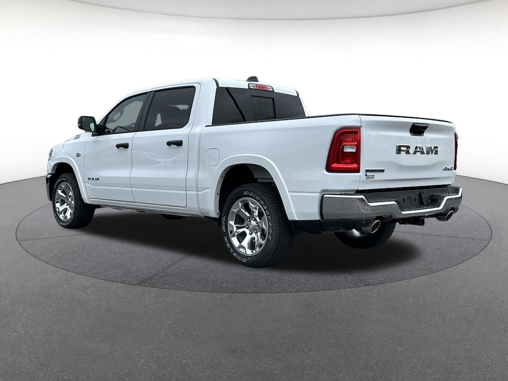 New 2026 Ram 1500 BIG HORN CREW CAB 4X4 5'7 BOX Crew Cab