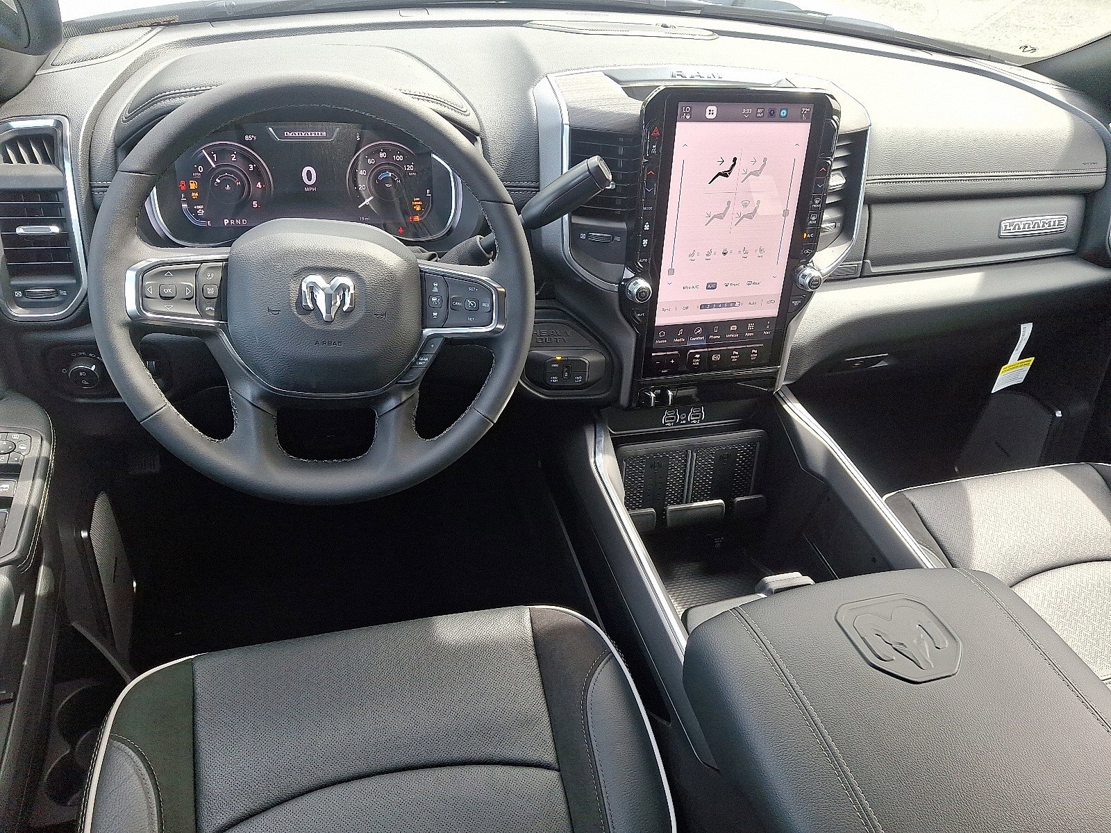 2025 RAM 2500 Laramie - Photo 7