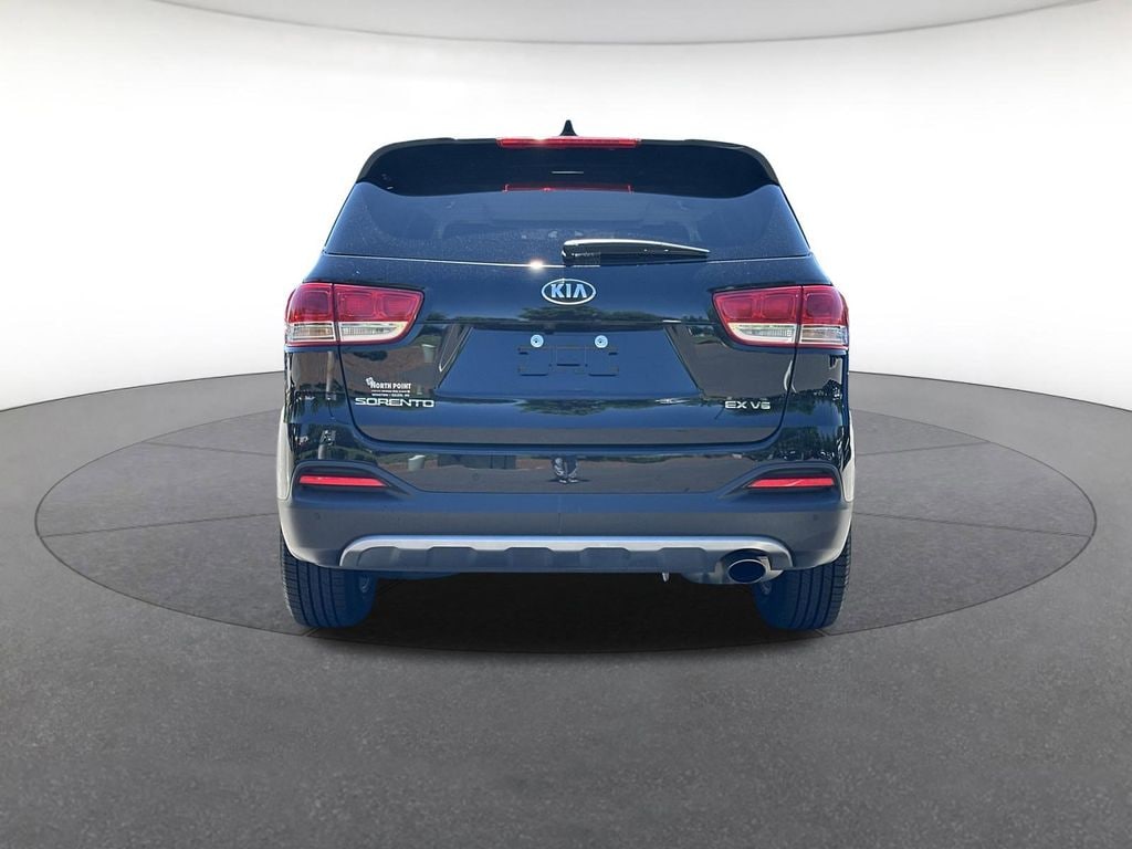 Certified 2017 Kia Sorento EX SUV